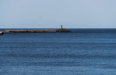 Sakin deniz. Baltık Denizi Riga Körfezi.