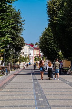 Pinsk, Beyaz Rusya - 26 Ağustos 2019. Pinsk tarihi, yaya Lenin sokak fotoğrafı.