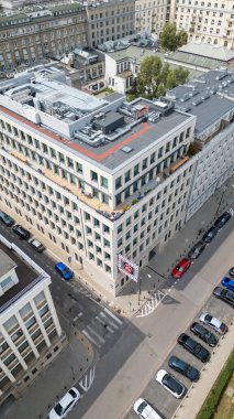 Warsaw from above  a dynamic city where modern skyscrapers rise beside historic streets, blending tradition and innovation in the heart of Poland.