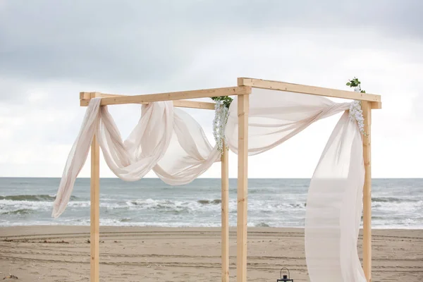 Luxus Holzstruktur Für Hochzeit Der Nähe Des Meeres — Stockfoto