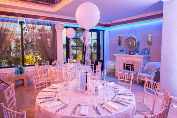 Vackra Reception Som Konfigurerats För Bröllop Eller Privata Tillställningar — Stockfoto