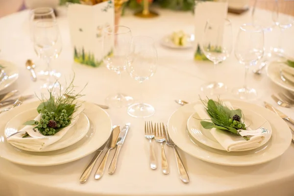 結婚式のための美しいテーブル装飾 — ストック写真