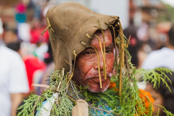 尼泊尔加德满都 272018 Gaijatra 节的人们 这是在尼泊尔庆祝的节日 主要在加德满都山谷由 Newar 节日纪念一年中人们的死亡 — 图库照片