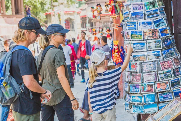 Kathmandu Nepal Sep 2018 Utländska Turister Resenärer Som Letar Efter — Stockfoto