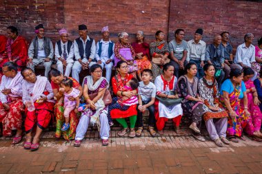 Katmandu, Nepal - 16 Ağustos 2019: Nepal halkı Patan Durbar Meydanı, Katmandu.