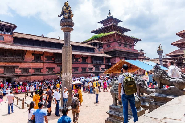 カトマンズ ネパール 8月16 2019 カトマンズネパールのパタンデュルバル広場の敷地内のビュー カトマンズでの観光地 カトマンズを訪問する場所 — ストック写真