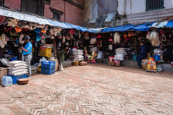 Katmandú Nepal Agosto 2019 Bienes Consumo Venta Tienda Cerca Plaza — Foto de Stock
