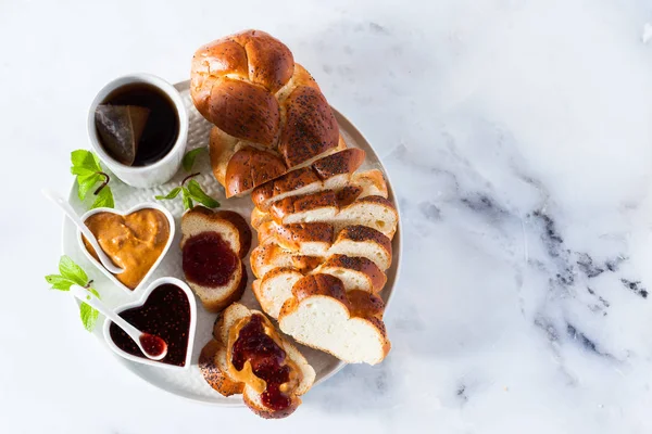 Morning Breakfast Braided Fresh Bread Peanut Butter Jam Berries Cup — Stock Photo, Image