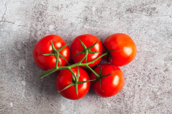 Ett Gäng Röda Mogna Färska Tomater Sten Yta Kopia Utrymme — Stockfoto