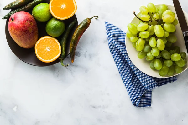 Vegetais Coloridos Frutas Mesa Preparação Sucos Manhã Alimentação Saudável — Fotografia de Stock