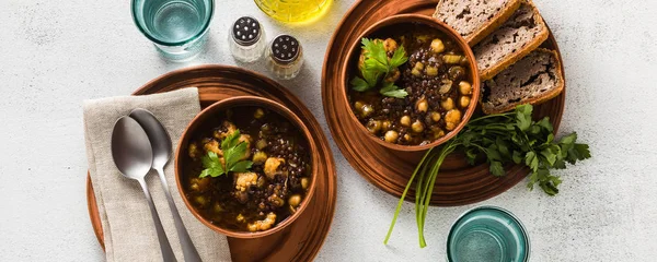 Banner Moroccan Black Lentil Soup Chickpeas Cauliflower Bowls Table Healthy — Stockfoto