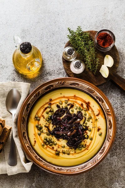 Authentisches Griechisches Fava Rezept Mittelöstliche Gelbe Linsensuppe Mit Karamellisierten Zwiebeln — Stockfoto