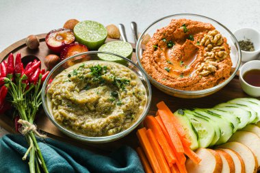 sebze, meyve, baba g ile aperatifler ile sebze servis masası