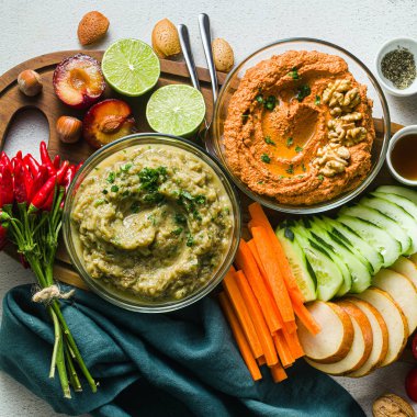 sebze, meyve, baba g ile aperatifler ile sebze servis masası