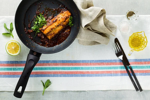 Fillet Pink Salmon Tomato Coconut Sauce Non Stick Frying Pan — Stock Photo, Image