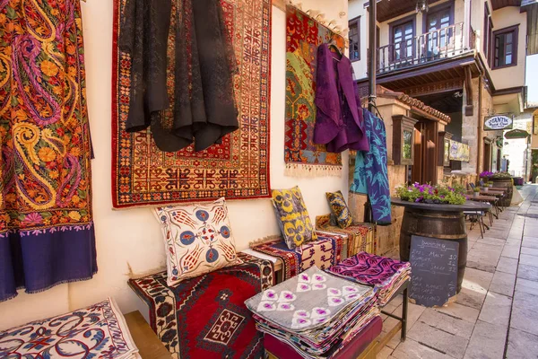 Traditional Carpets Typical Turkish Shop — Stok fotoğraf