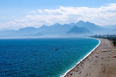 beach view of the island at the sea