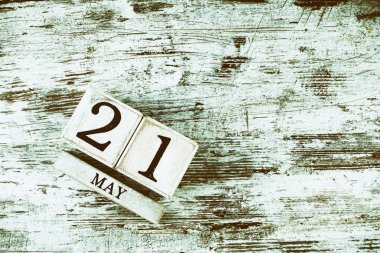 Tahta takvim ve tarih, 21 Mayıs