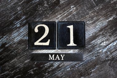 Tahta takvim ve tarih, 21 Mayıs