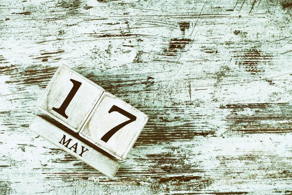 Wooden Calendar Date May — Stock Photo, Image