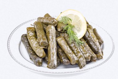 Geleneksel Türk yemekleri; Dolma yaprak (yaprak sarma / dolma)