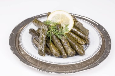 Geleneksel Türk yemekleri; Dolma yaprak (yaprak sarma / dolma)