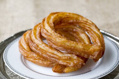 Geleneksel Türk tatlı; Halka tatlı (halka tatli)