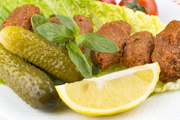 Geleneksel Türk yemekleri; Bulgur köfte, çiğ köfte