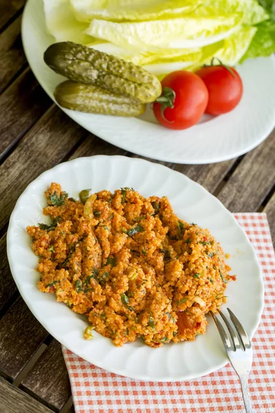 Yemek; Bulgur salatası (kisir)