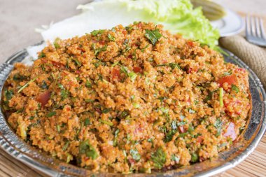 Türk yemekleri; Bulgur salatası (kisir)