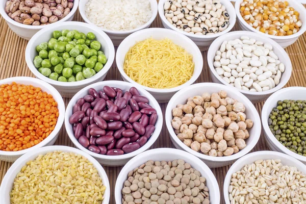 Kuru baklagiller çeşitli gıda