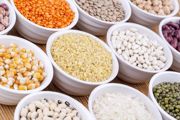 Kuru baklagiller çeşitli gıda