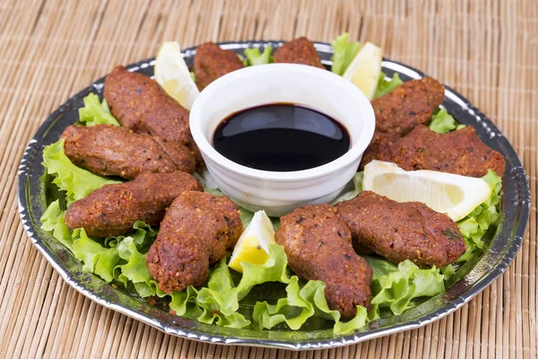 Türk yemekleri; Icli köfte