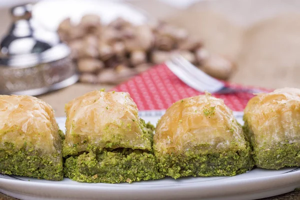 Geleneksel Türk Tatlı Baklava — Stok fotoğraf