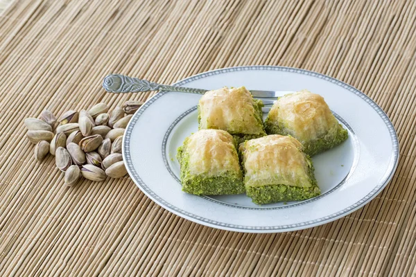 Traditionelles Türkisches Dessert Baklava — Stockfoto