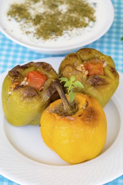 Türk yemekleri; dolma biber (biber dolma)
