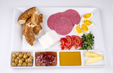 Geleneksel Türk kahvaltı