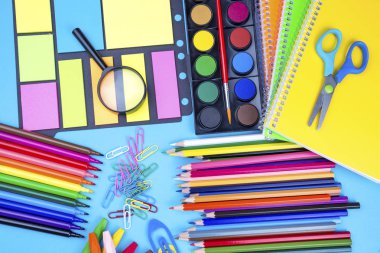 Okul ve ofis donanımları, ileti örneği arka planı