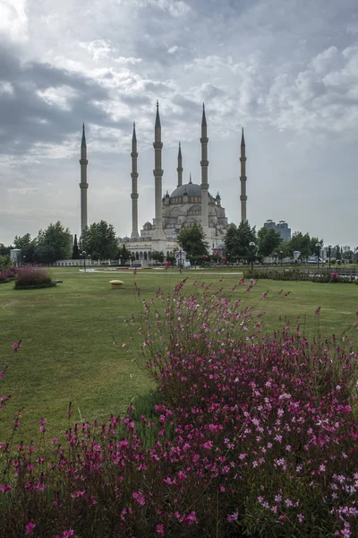 Άδανα Τουρκία Κεντρική Άποψη Τζαμιού Sabanci Φωτογραφία Έννοιας Ταξιδιού — Φωτογραφία Αρχείου