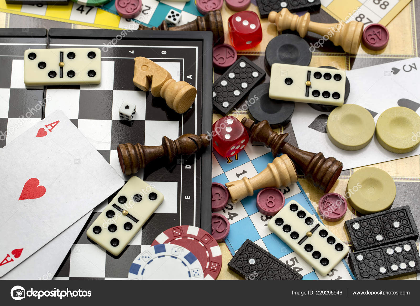 Various Board Games Leisure Hobby Background Games Stock Photo by  ©EsinDeniz 229295946