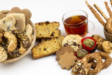 çeşitli taze pişmiş tatlı çörekler, üstten görünüm