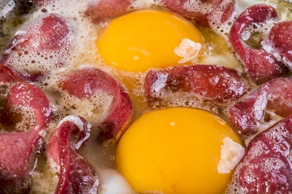 Traditional Delicious Turkish Bacon Pastirma Eggs — Stock Photo, Image