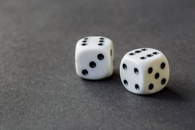 Şans oyunu kavram kumar. Zar şans.