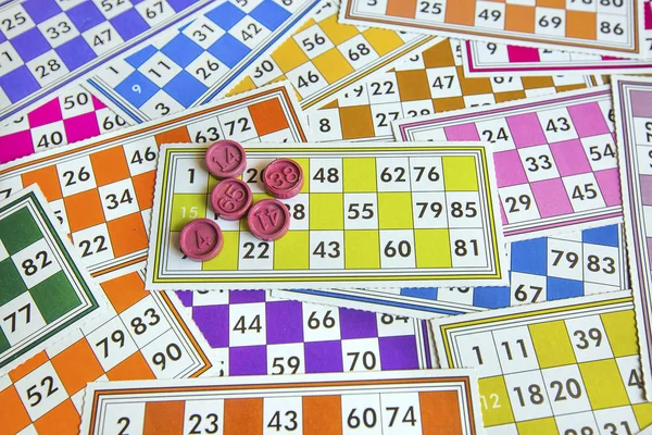 Bingo kartları (tombala / Loto) ve izole numaraları ile