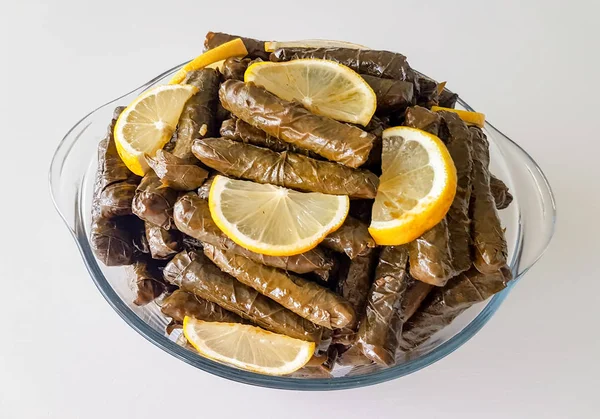 Traditionele Heerlijke Turkse Voedingsmiddelen Gevulde Bladeren Yaprak Sarmasi — Stockfoto