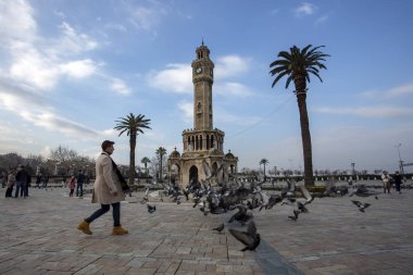 İzmir / Türkiye, 20 Aralık 2018, İzmir Eski Saat Kulesi, Konak Meydanı