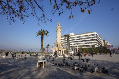 İzmir / Türkiye, 20 Aralık 2018, İzmir Eski Saat Kulesi, Konak Meydanı