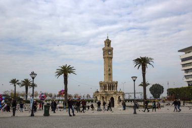 İzmir / Türkiye, 20 Aralık 2018, İzmir Eski Saat Kulesi, Konak Meydanı