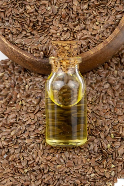 Flax Seeds Oil Isolated White Background — Stock Photo, Image