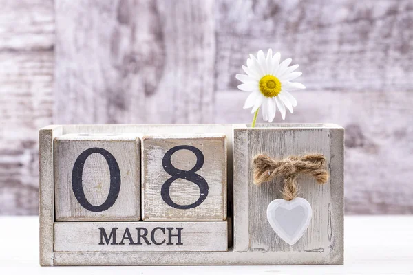 8 de março calendário de madeira, Dia Mundial da Mulher — Fotografia de Stock